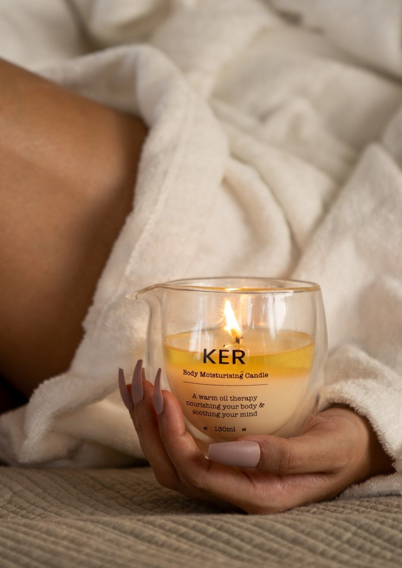 Kér Body Moisturising Candle (150 ml)